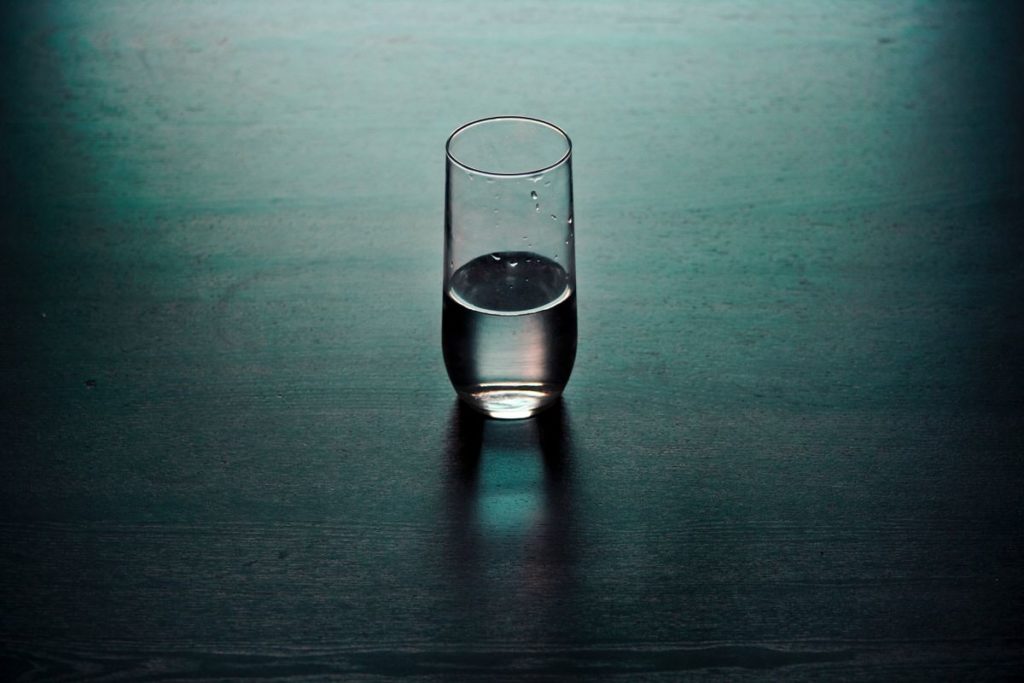Verre d'eau pour s'apaiser