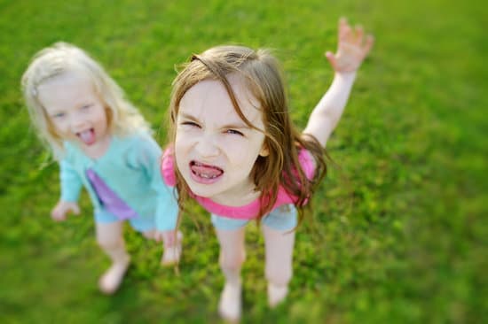 Faut-il avoir peur de l’éducation positive?